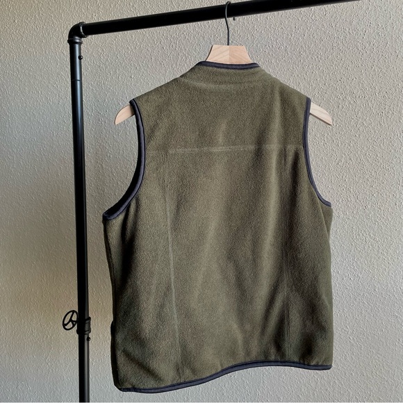 vest - Picture 4 of 4